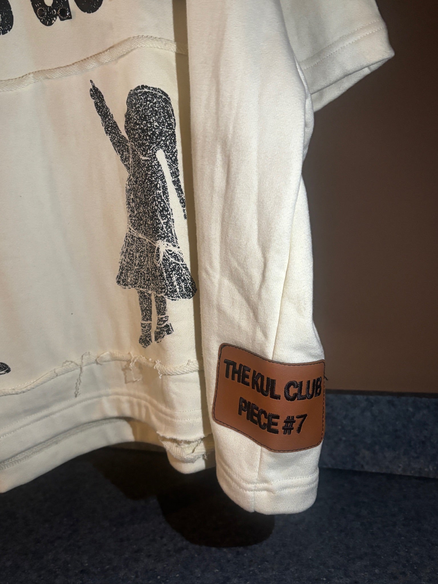 PIÈCES DE KUL GEMSTONE TEE